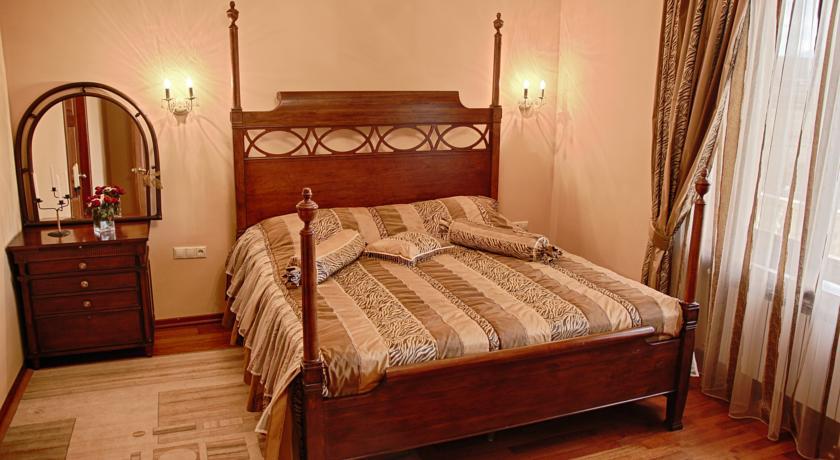 Tsaghkunq Guest House Sevan Quarto foto